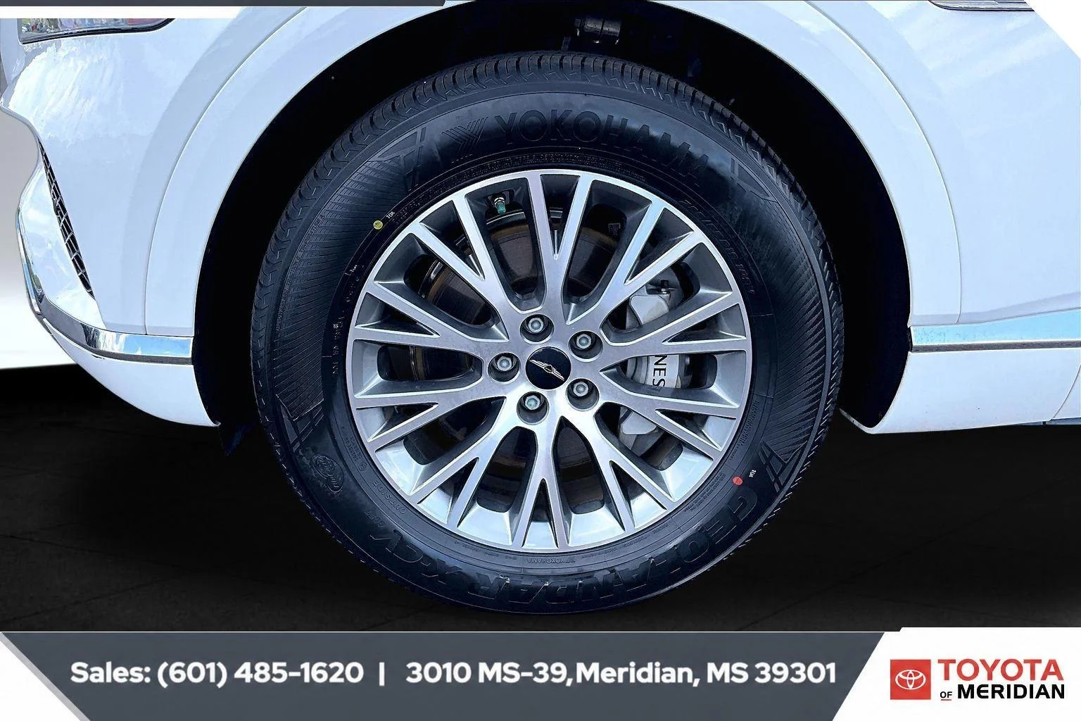 Used 2025 Alta White Genesis 2.5T Standard image 7