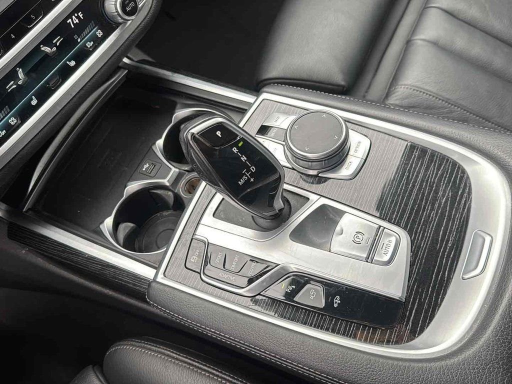 Used 2022 Black BMW 740i image 53