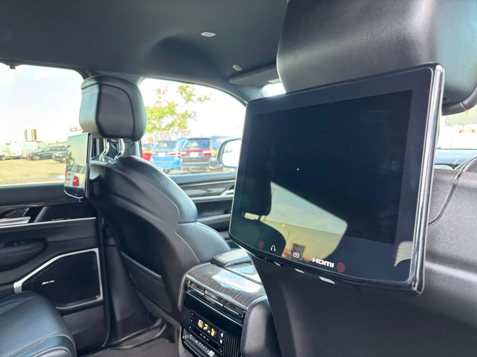 Used 2022 Black Jeep Series III image 22