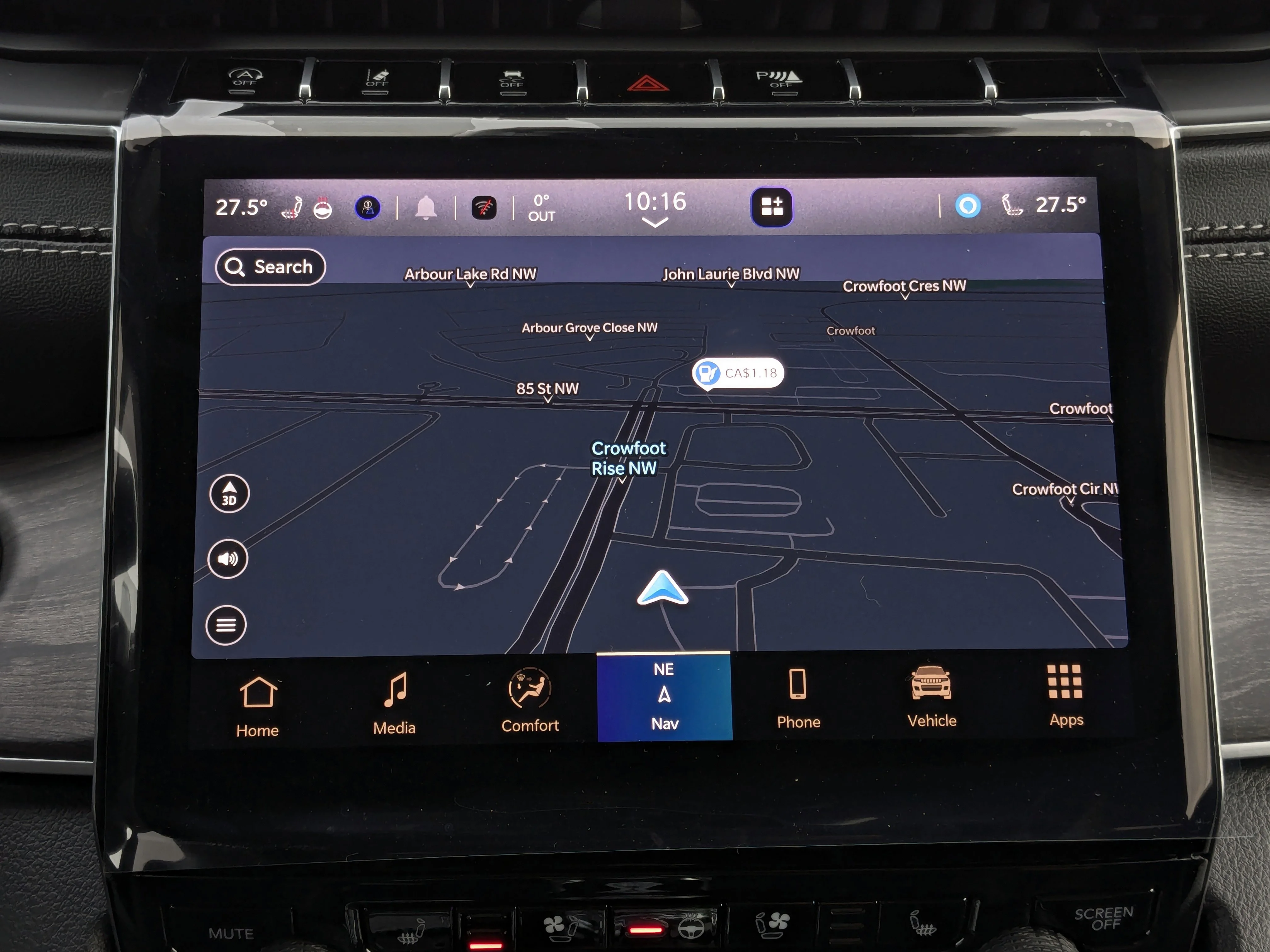 New 2025 Black Jeep Limited - - Luxury Tech II - Black App Pkge - Panoramic Sunroof & Tons More! image 22
