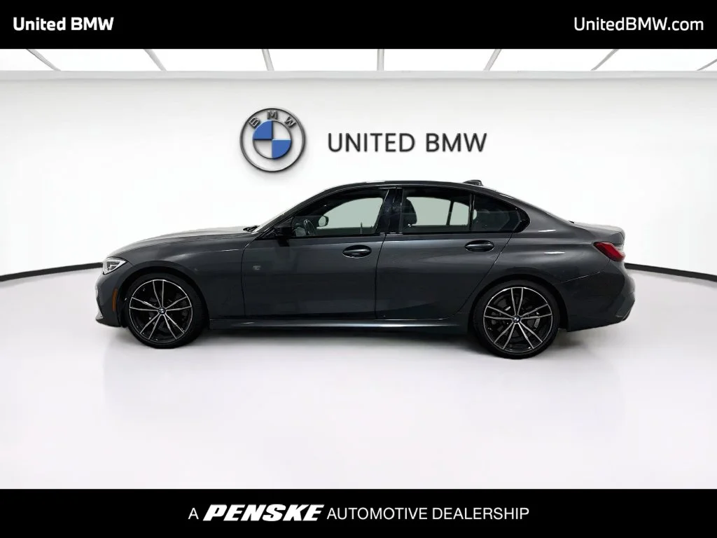 Used 2021 Mineral Grey Metallic BMW 330i xDrive image 8