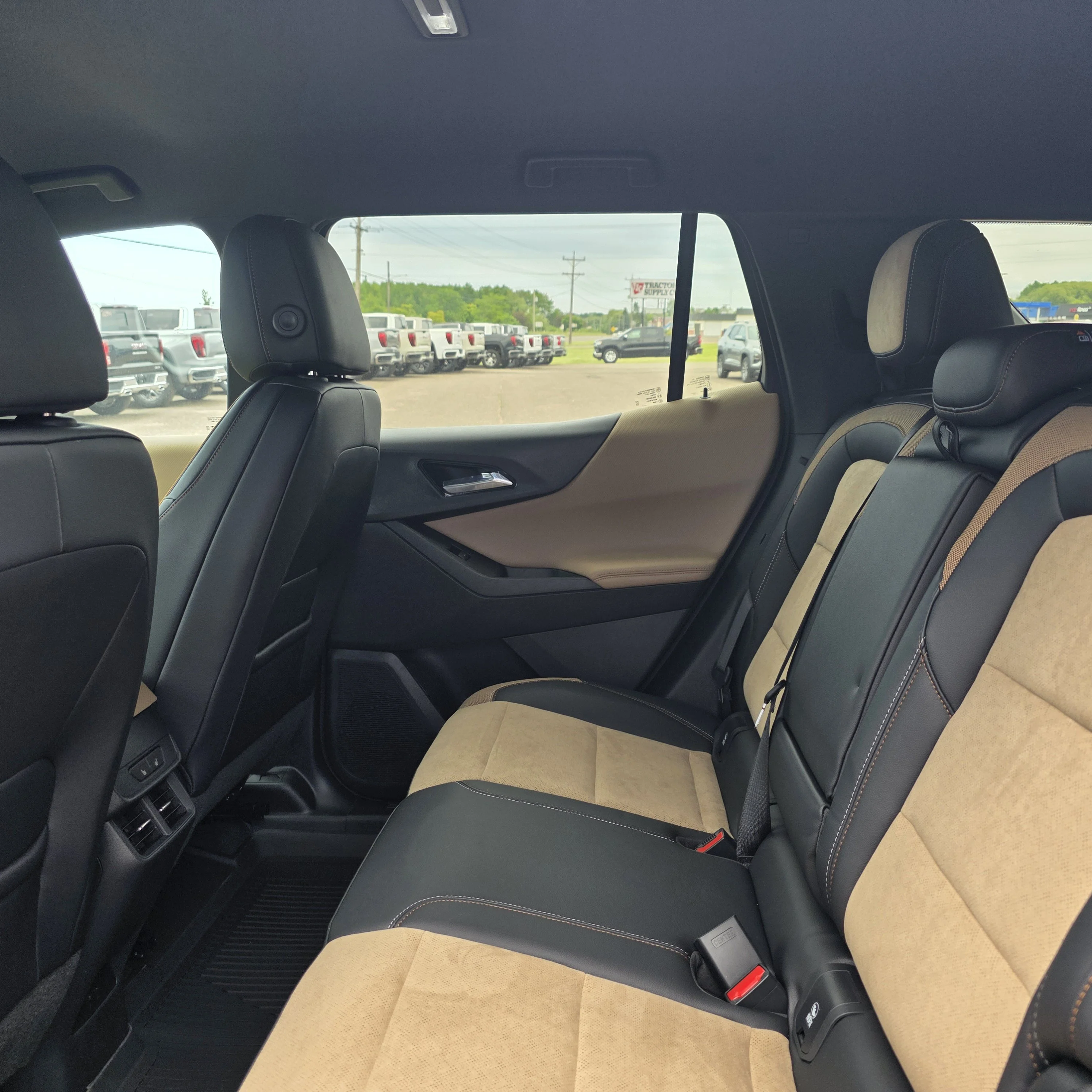 2026 Chevrolet Equinox ACTIV - Photo 17
