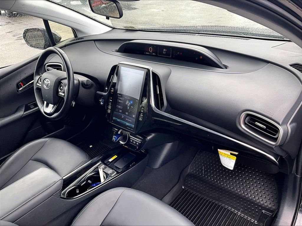 Used 2022 Black Toyota XLE image 14