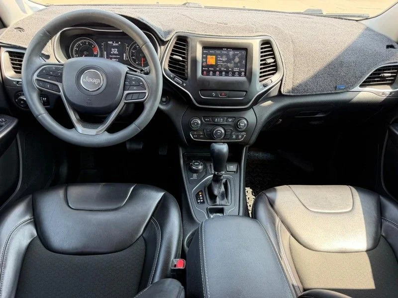 Photo 8