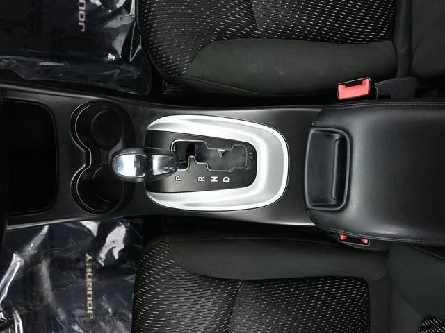 2011 Dodge Journey Mainstreet - Photo 32