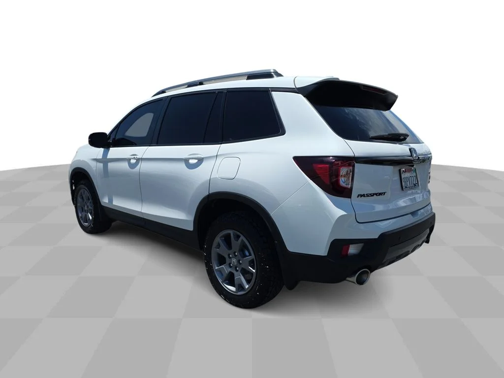 Used 2025  Honda TrailSport image 6