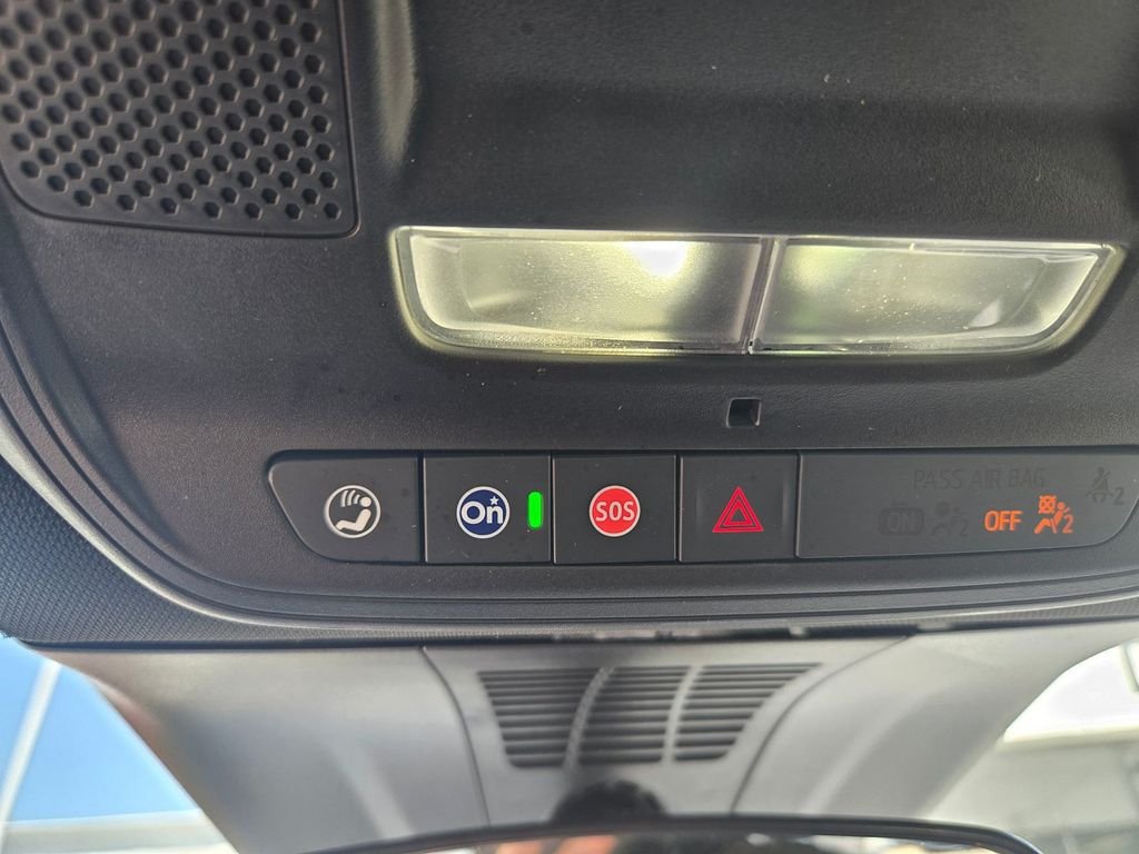 Used 2025 Red Chevrolet LT image 8
