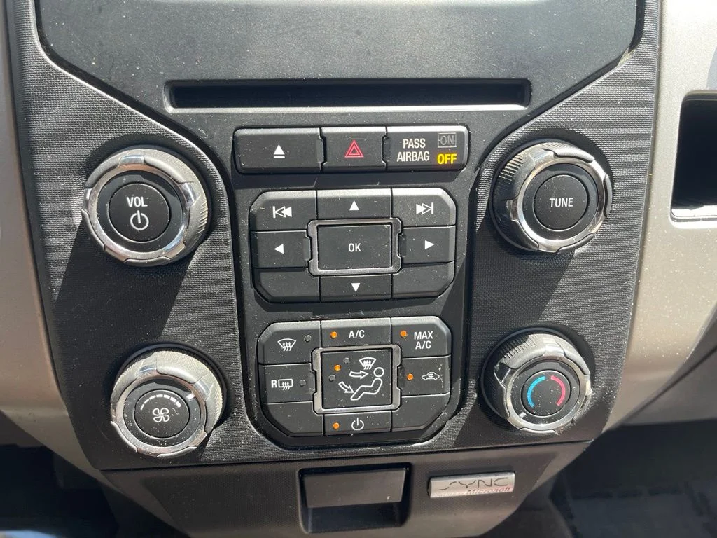 Used 2013 Green Ford XLT image 22