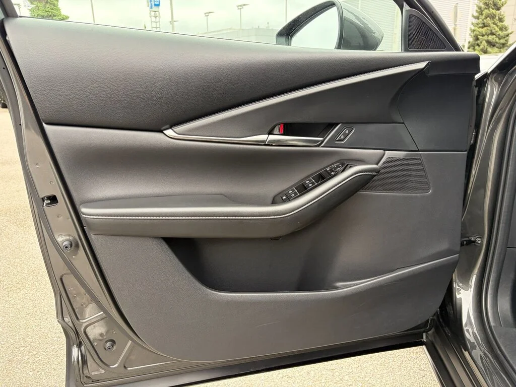 Used 2024  Mazda GS AWD Luxury Package,Leatherette,Moonroof,AWD, image 21