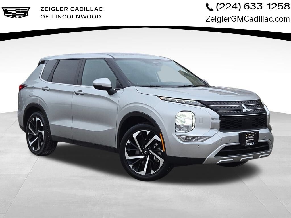 2024 Mitsubishi Outlander SE