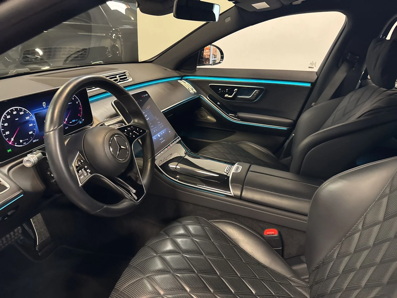 Used 2022 Black Mercedes-Benz S 580 image 13