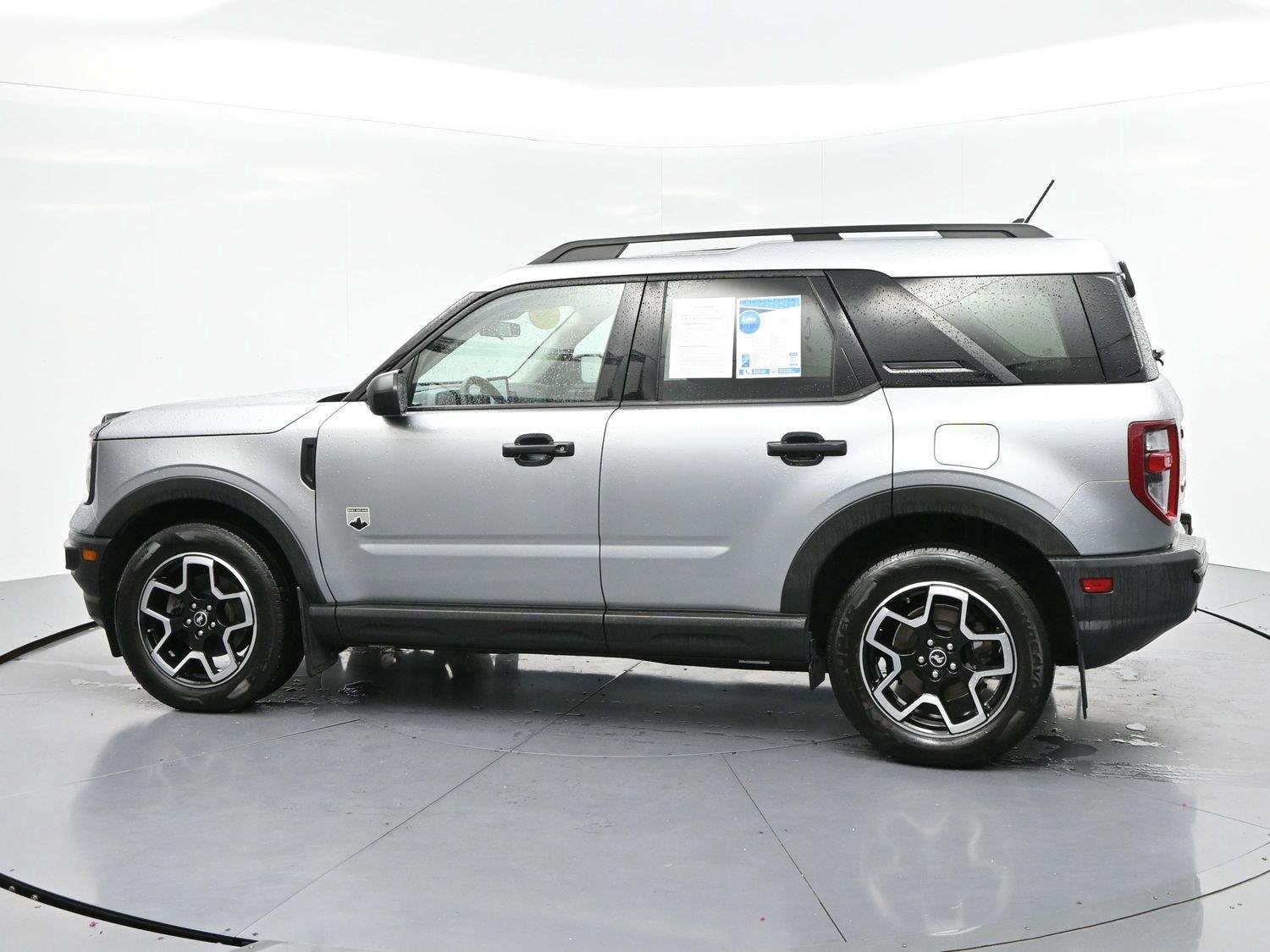 Used 2021 Iconic Silver Ford Big Bend image 5