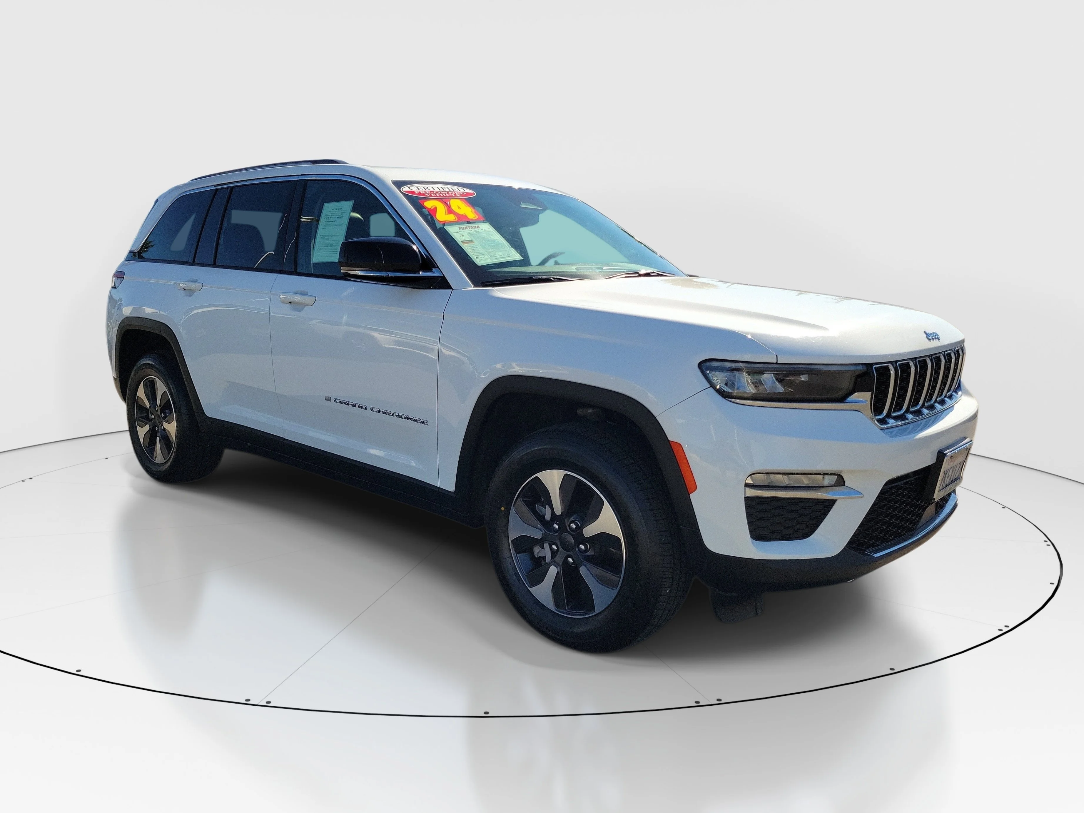 Certified Used 2024 White Jeep 4xe image 8