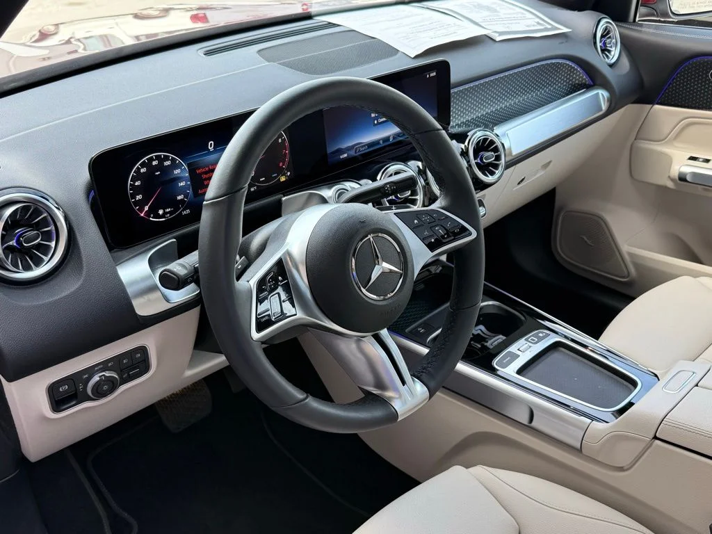Certified Used 2026 Red Mercedes-Benz GLB 250 image 19