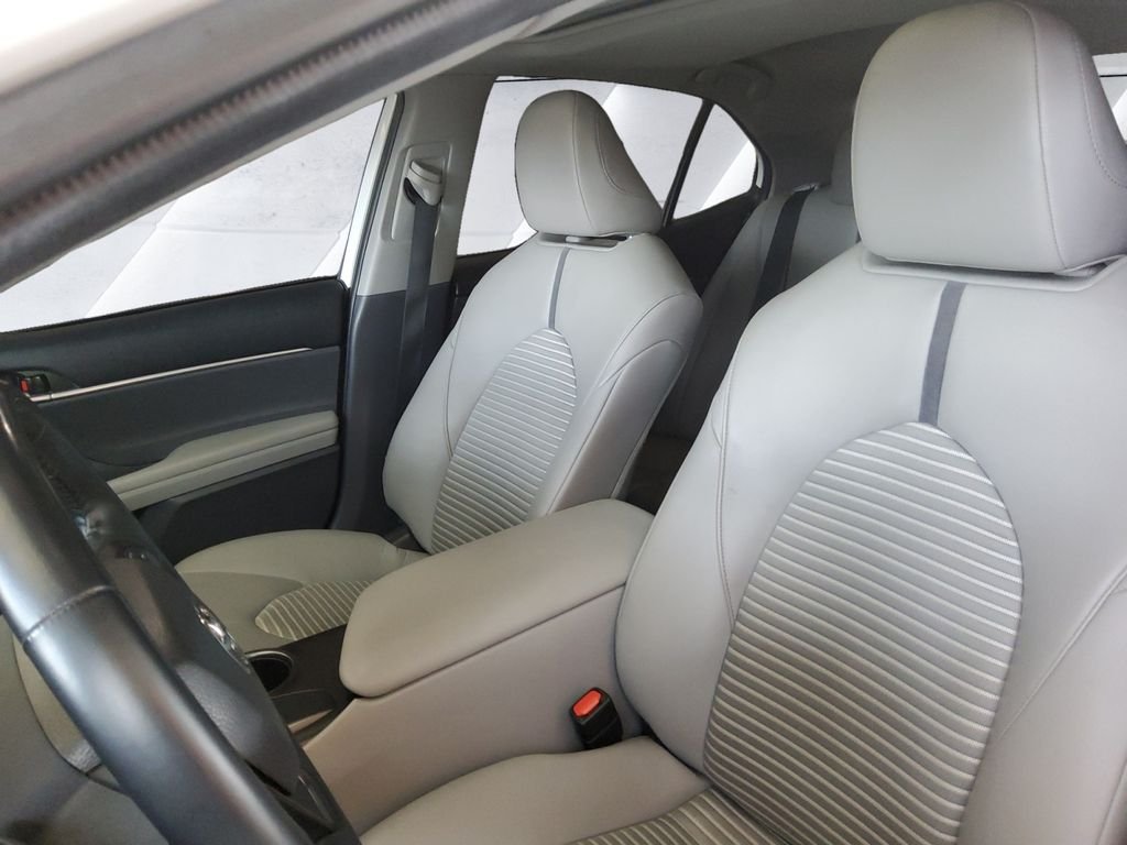 Used 2021 White Toyota SE image 8