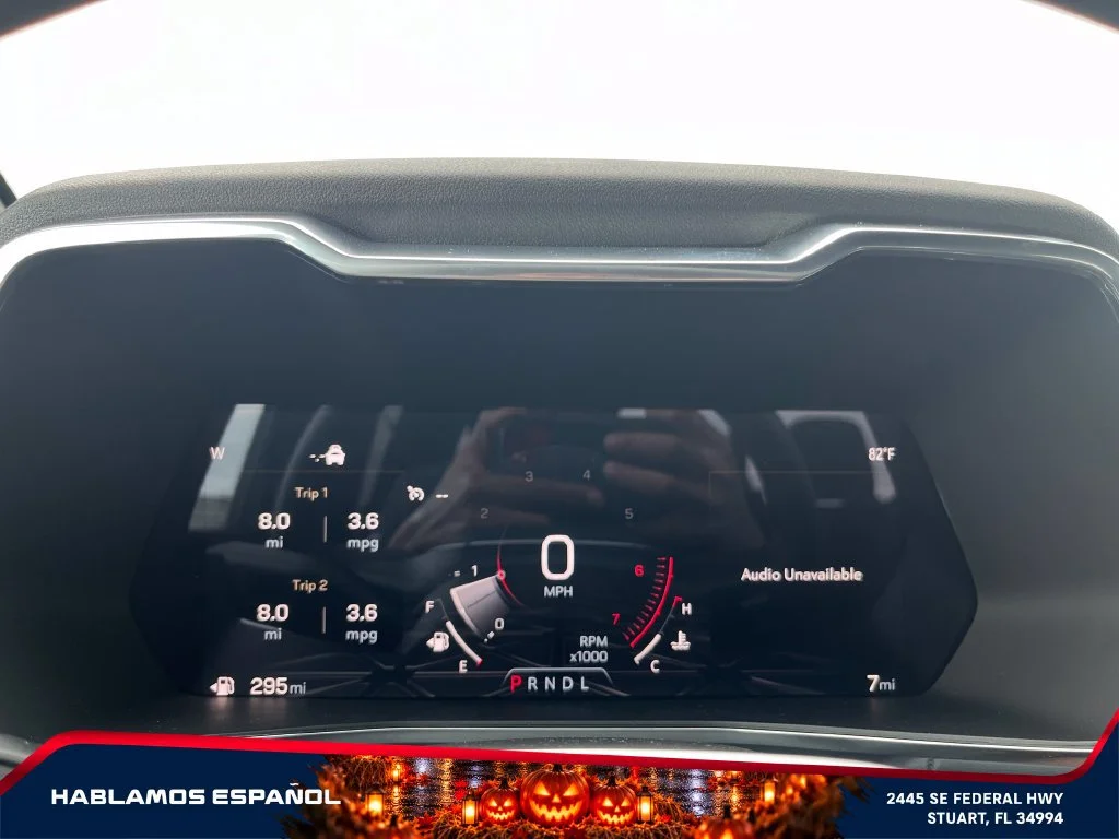 New 2026 Summit White GMC Elevation image 27