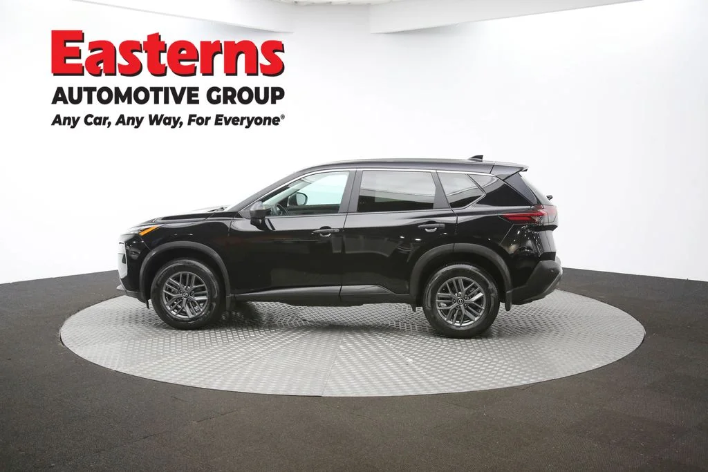 Used 2023 Black Nissan S image 59