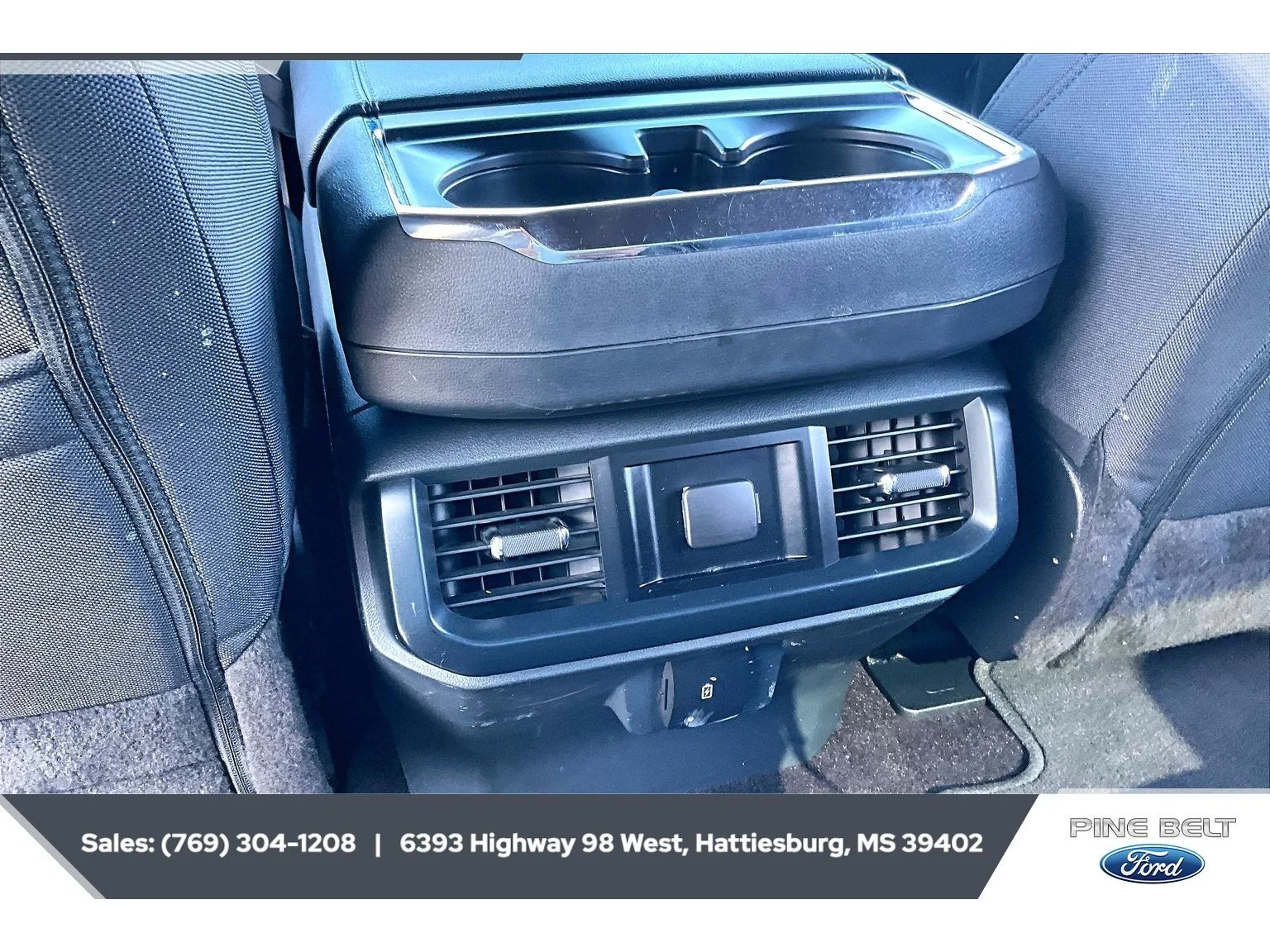 Used 2022 Agate Black Metallic Ford XL image 25