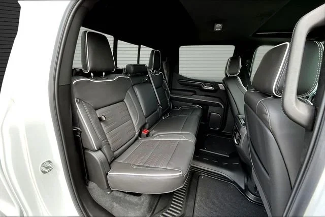 New 2026 Summit White GMC AT4X image 10