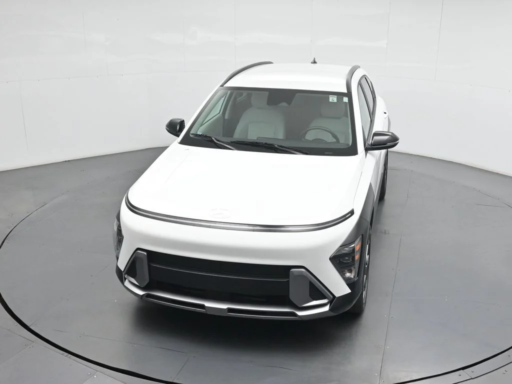 Used 2026 White Hyundai SEL Premium image 37
