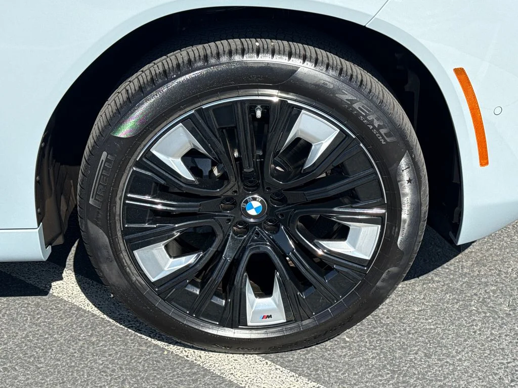 Used 2026 Gray BMW 30 xDrive image 7