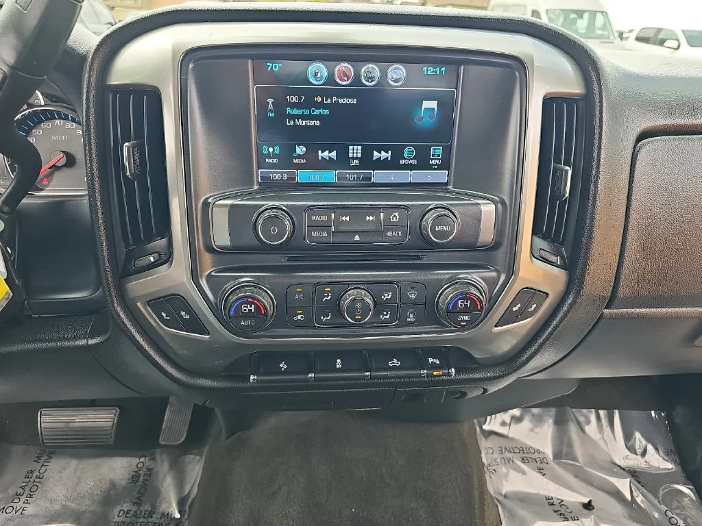 Used 2018 Red Chevrolet LT image 19