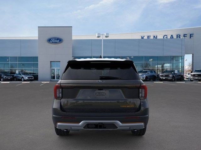 New 2026 Agate Black Metallic Ford Tremor image 5