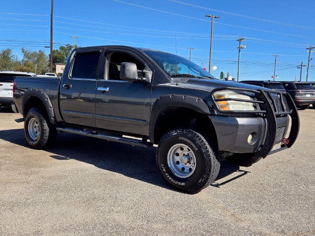2004 Nissan Titan