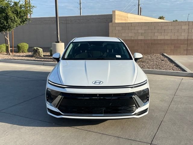 Certified Used 2025 White Hyundai SEL image 3