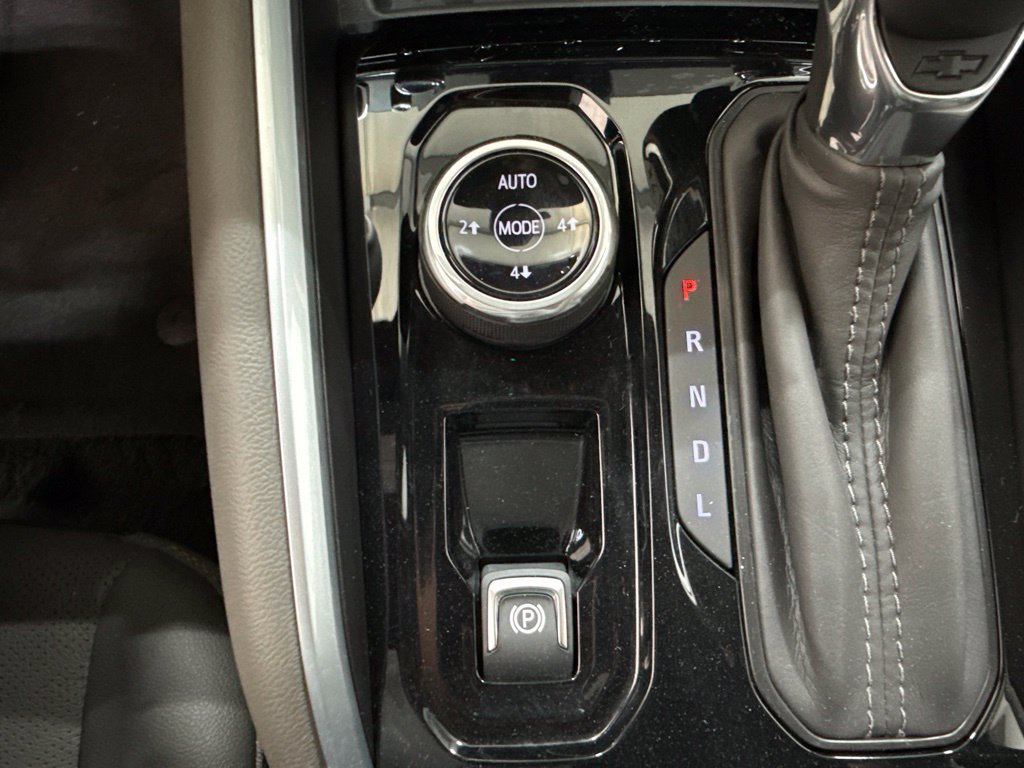 2026 Chevrolet Colorado ZR2 - Photo 23