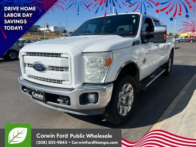 Used 2015 White Ford Lariat image 2