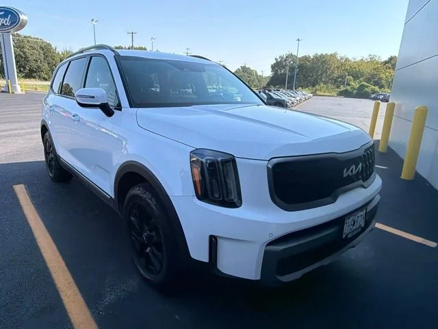 Used 2023 White Kia SX-Prestige X-Pro image 3