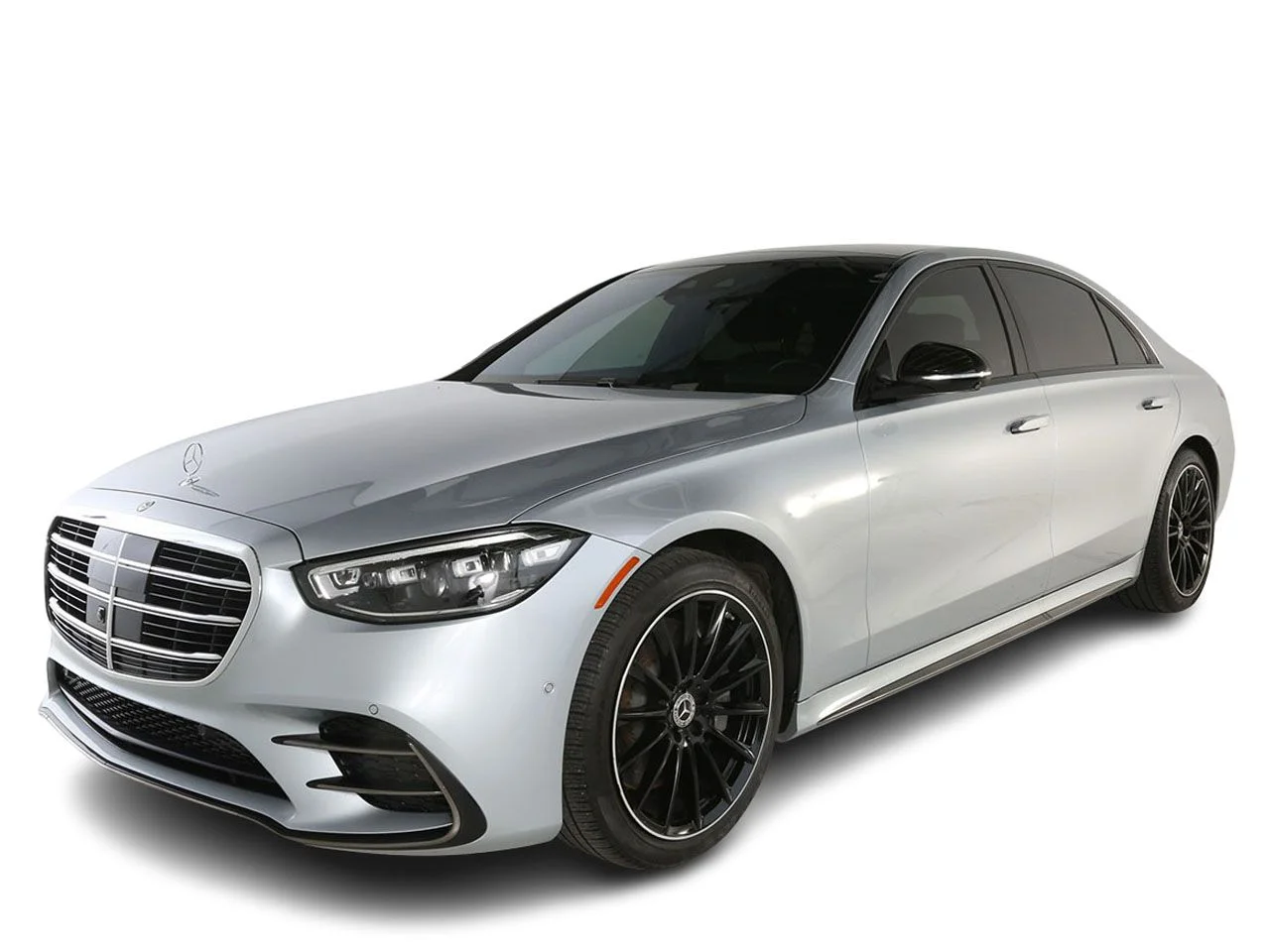 Used 2023 Silver Mercedes-Benz S 500 image 4