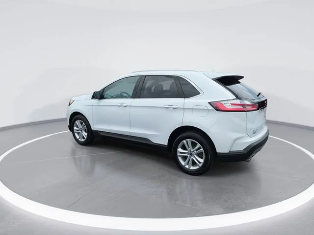 Used 2019 White Ford SEL image 6