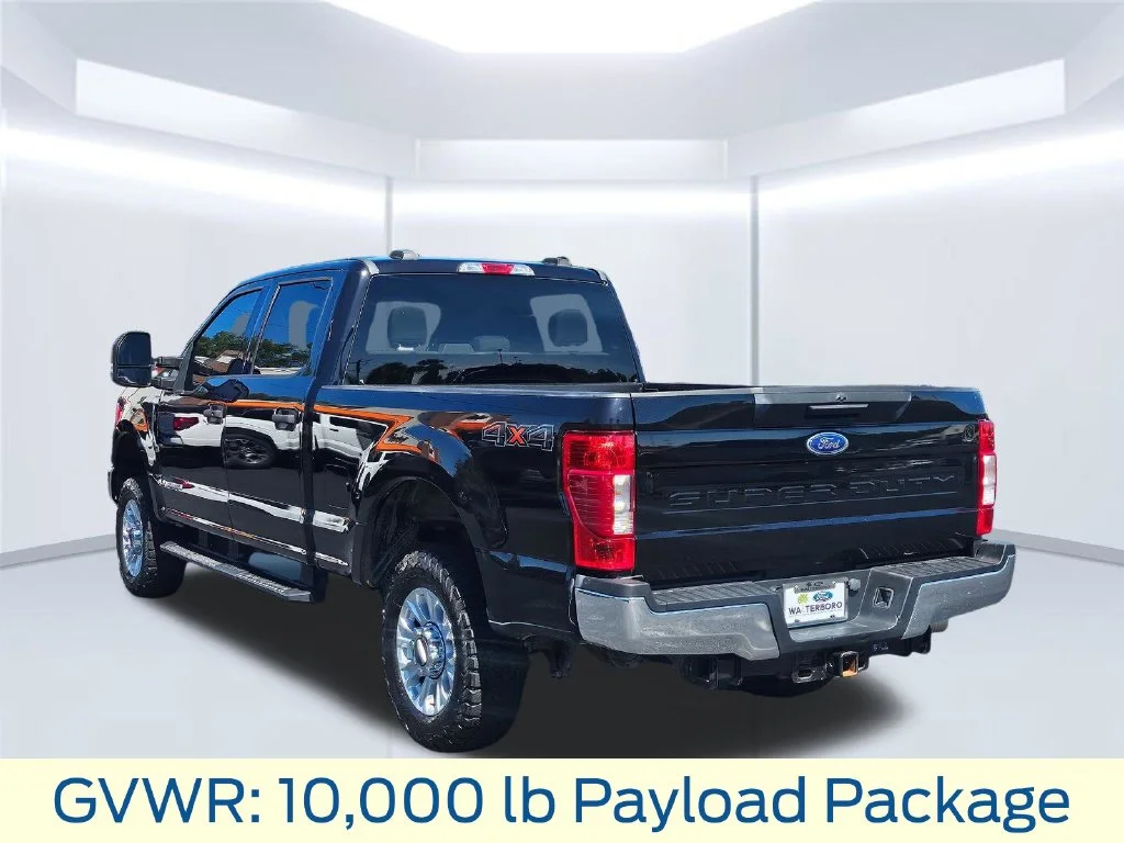 Certified Used 2020 Black Ford XLT image 19