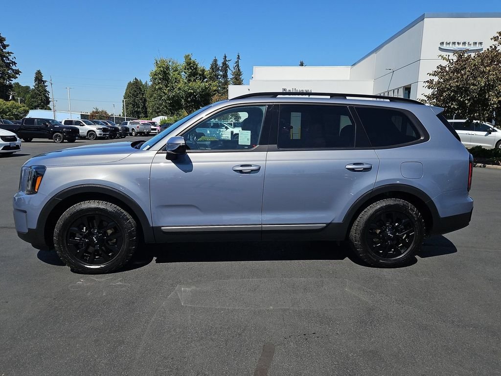 Used 2023 Silver Kia SX-Prestige X-Pro image 3