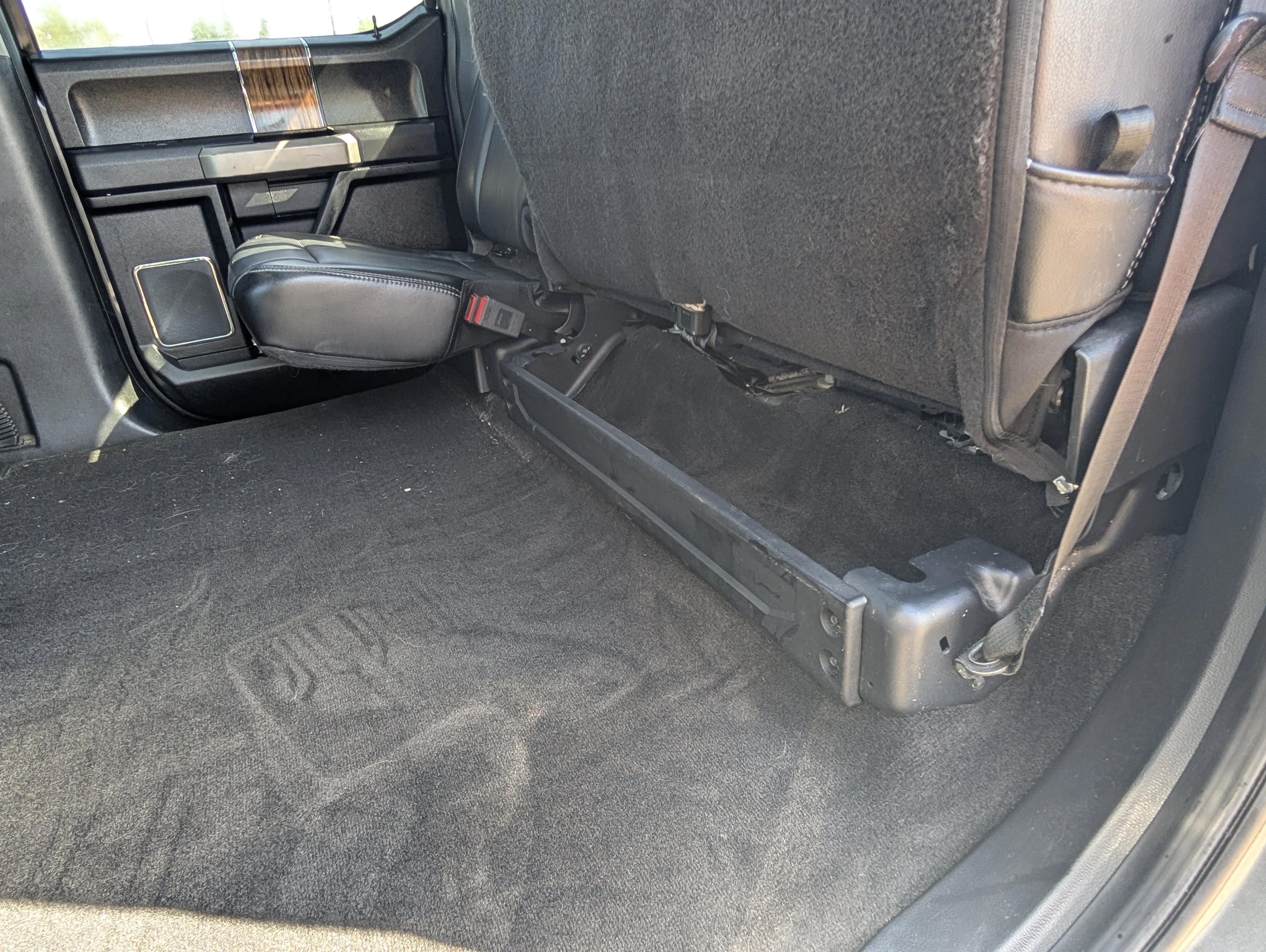 Used 2019 Magnetic Ford XL 4WD SuperCrew 5.5