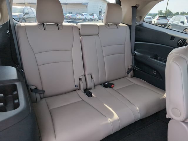 Used 2022 Platinum White Pearl Honda Elite image 14