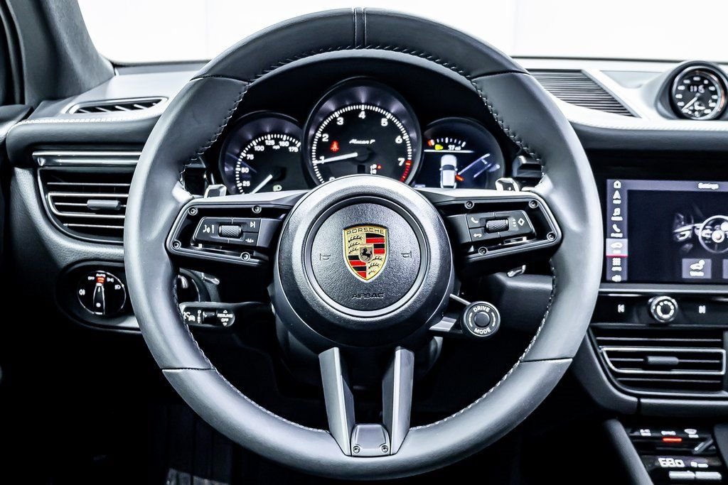 New 2025  Porsche T image 14