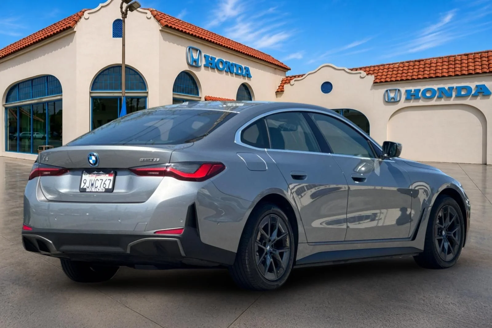 Used 2024 Skyscraper Gray Metallic BMW eDrive35 image 4
