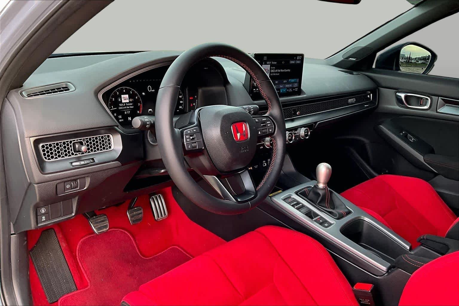 Certified Used 2025 Sonic Gray Pearl Honda Civic Type R image 16