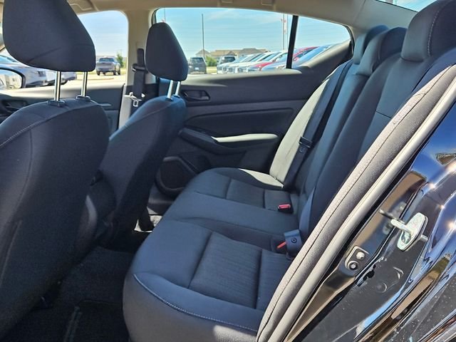 Used 2025 Black Nissan 2.5 S image 6