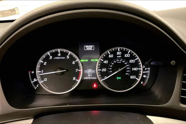 Used 2022 Platinum White Pearl Acura Premium Package image 28