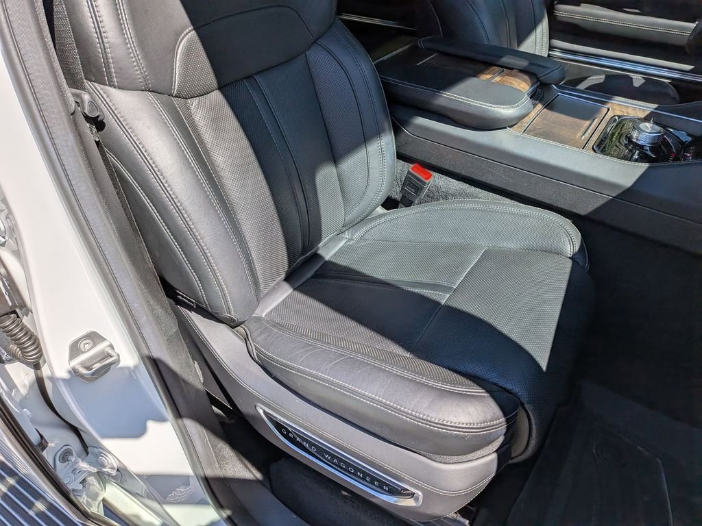Used 2022 White Jeep Series I image 37