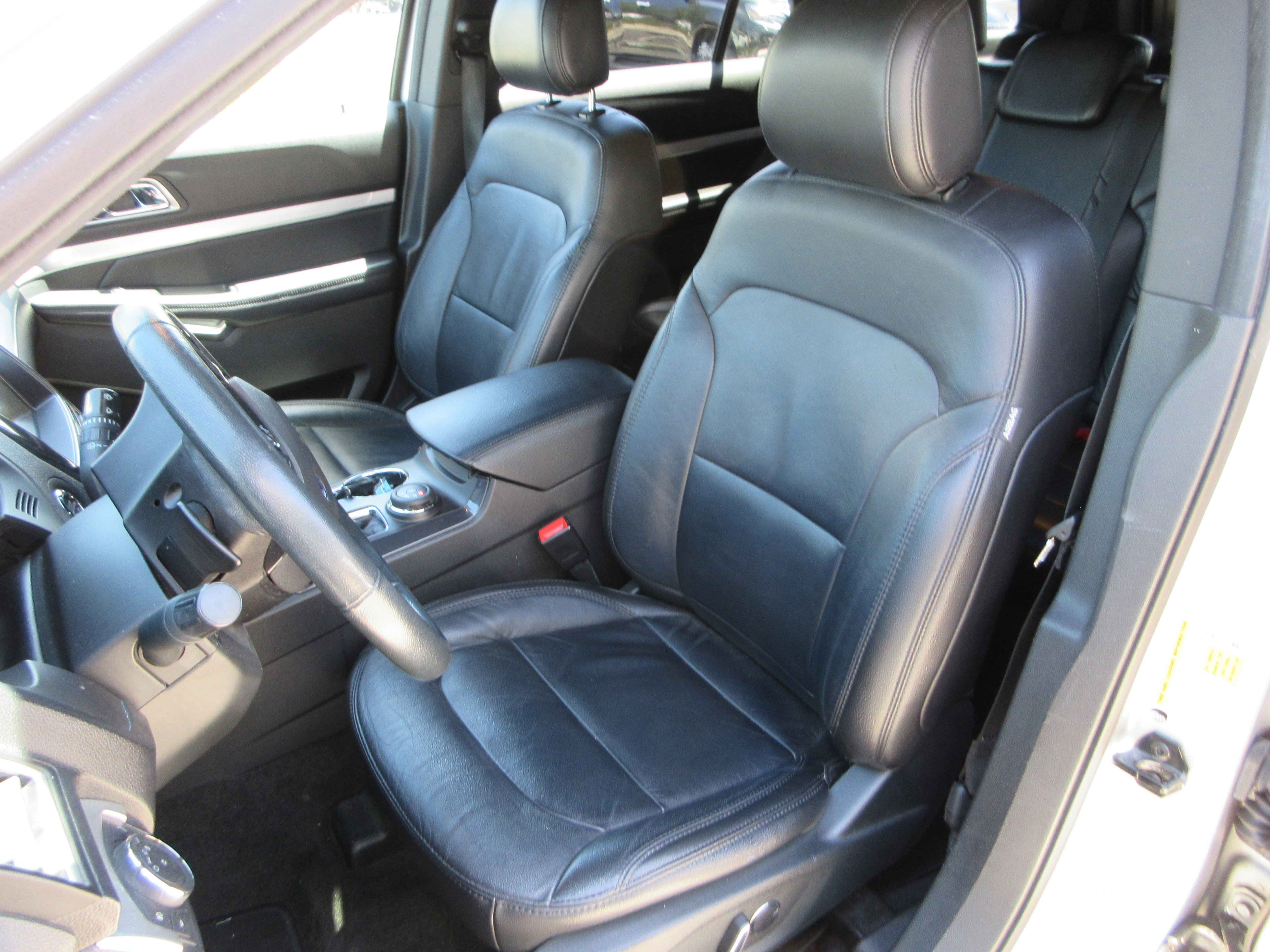 Used 2017 Ingot Silver Metallic Ford XLT image 20