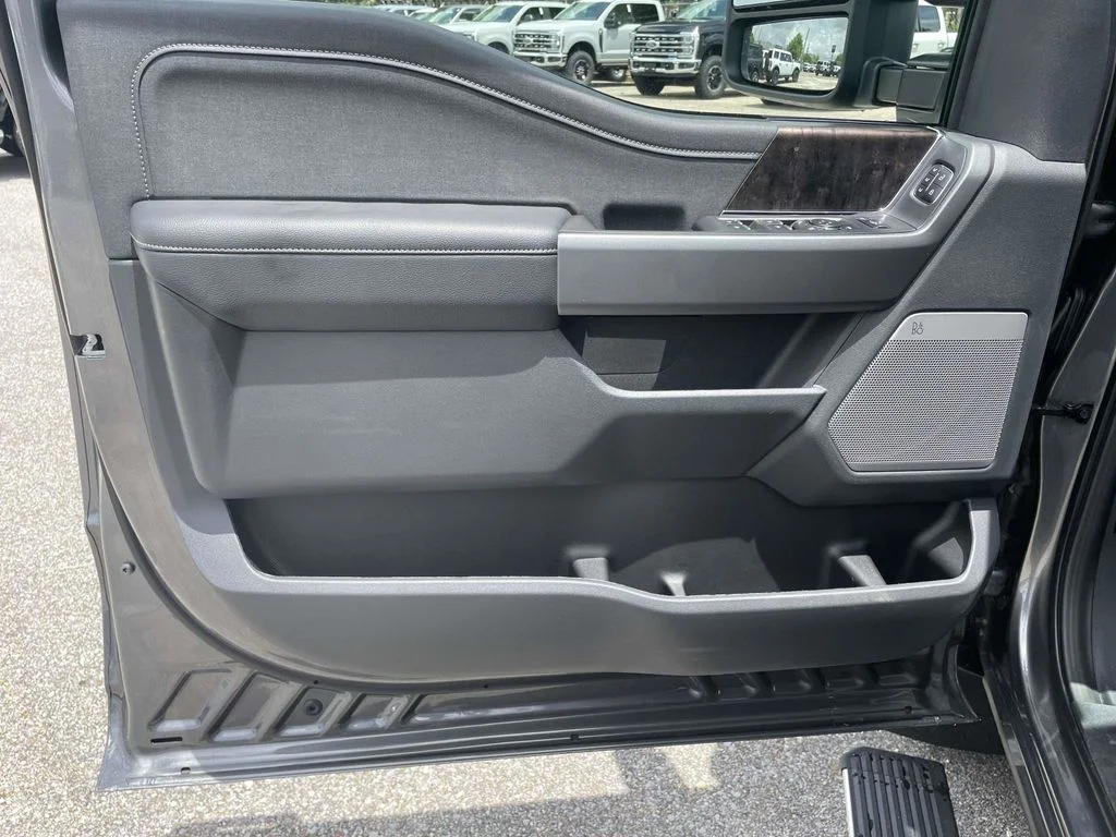 New 2026 Gray Ford Lariat image 15
