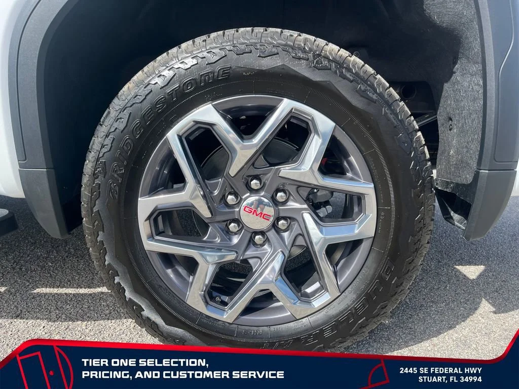New 2026 Summit White GMC SLT image 10