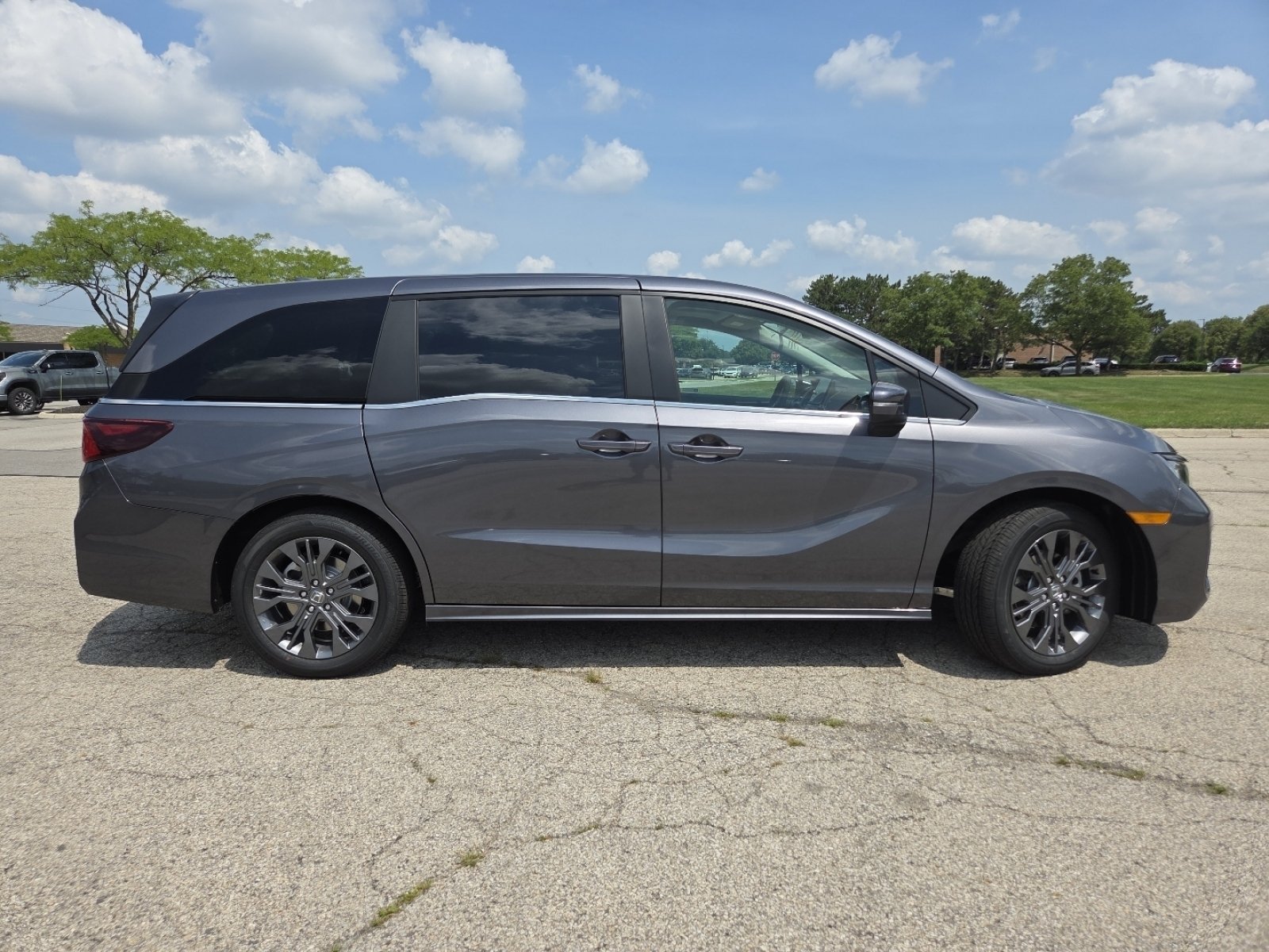 New 2026 Modern Steel Metallic Honda Touring image 26