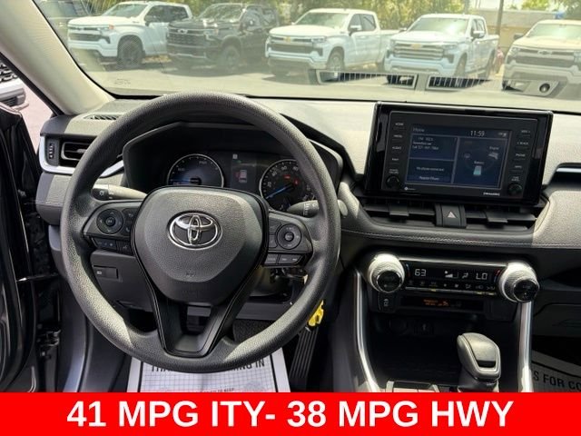 Used 2022 Gray Toyota LE image 17