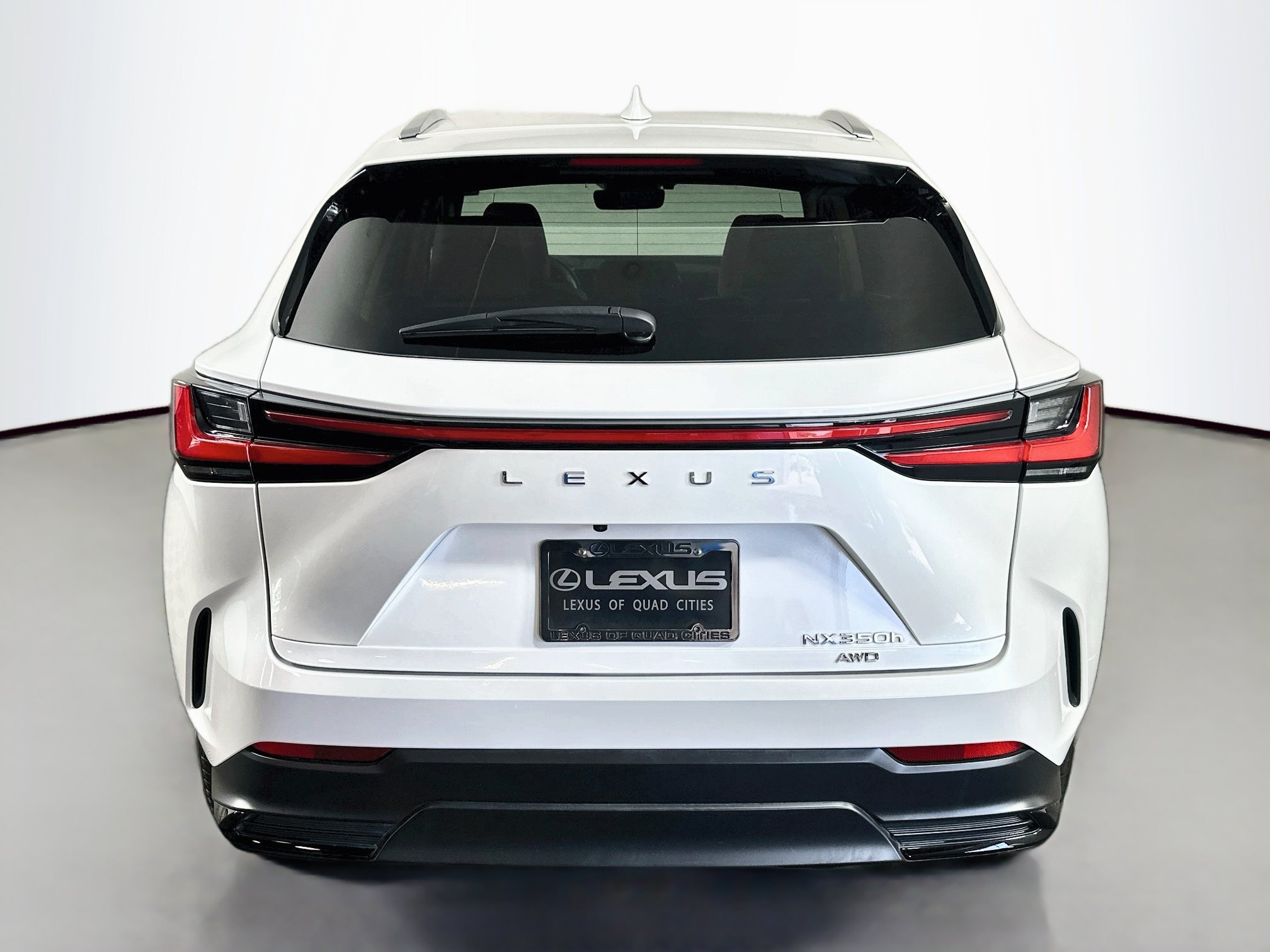 Certified Used 2024 White Pearl Lexus 350h image 6